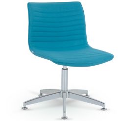 mavi döşemeli misafir koltuğu