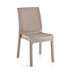 krem plastik rattan sandalye